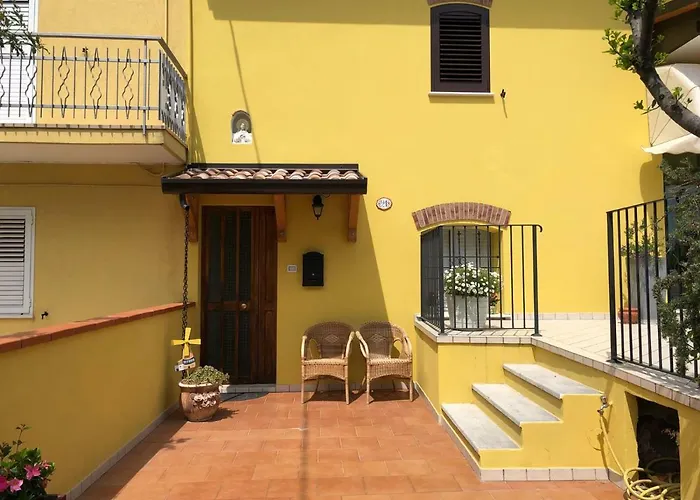 Camere E Casa Vacanze